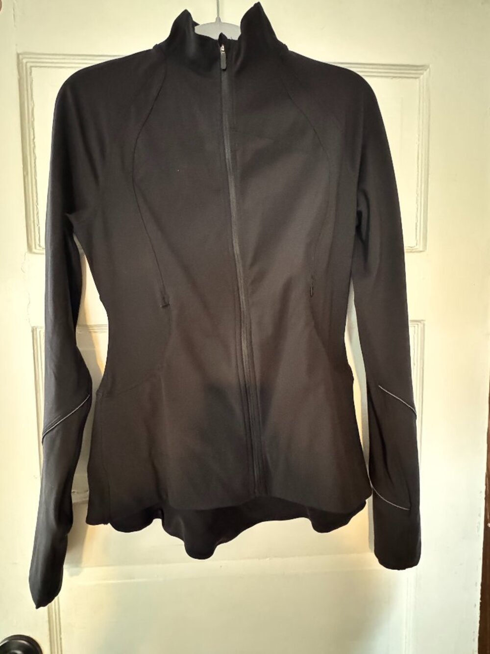 Black Lululemon fitted athletic jacket size small